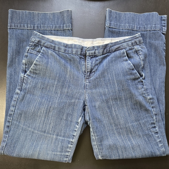 Tommy Hilfiger Classic Women's Jeans Flare Leg Dark Wash Size 10 - Picture 1 of 5